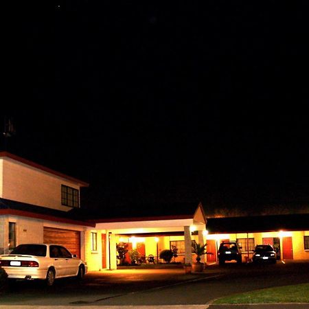 Bk'S Magnolia Motor Lodge Whanganui Eksteriør billede